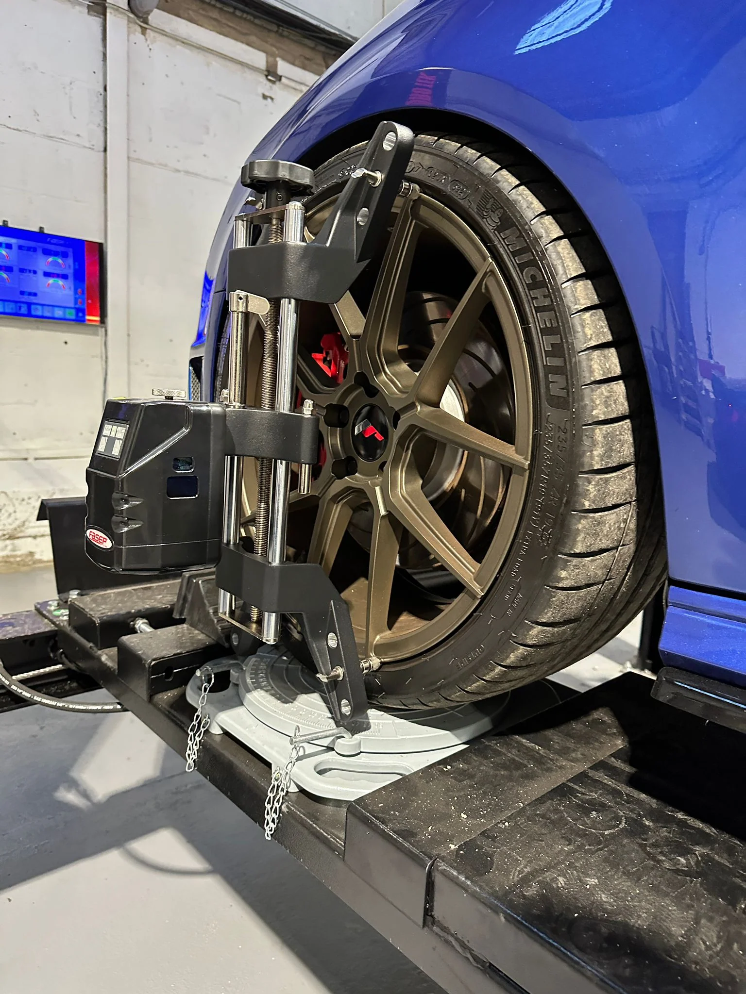 Tracking vs 4-Wheel Alignment Difference