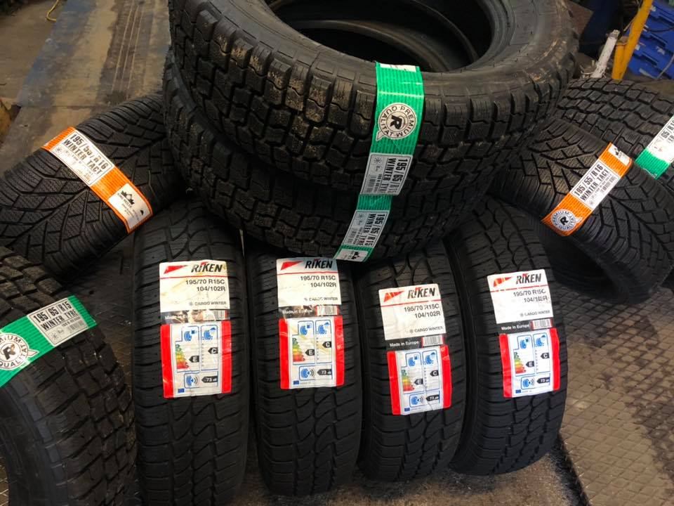 Tyre Tread Depth UK Legal Limits